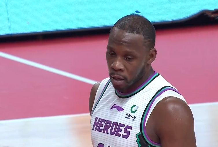 欧篮联转会期走向成谜,山东泰山手感冰凉,管理层满意,训练强度明显提升